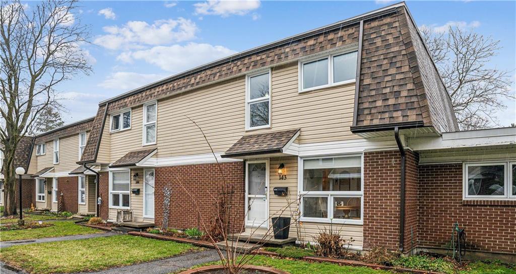 Rutherford Court, Ottawa, Toronto