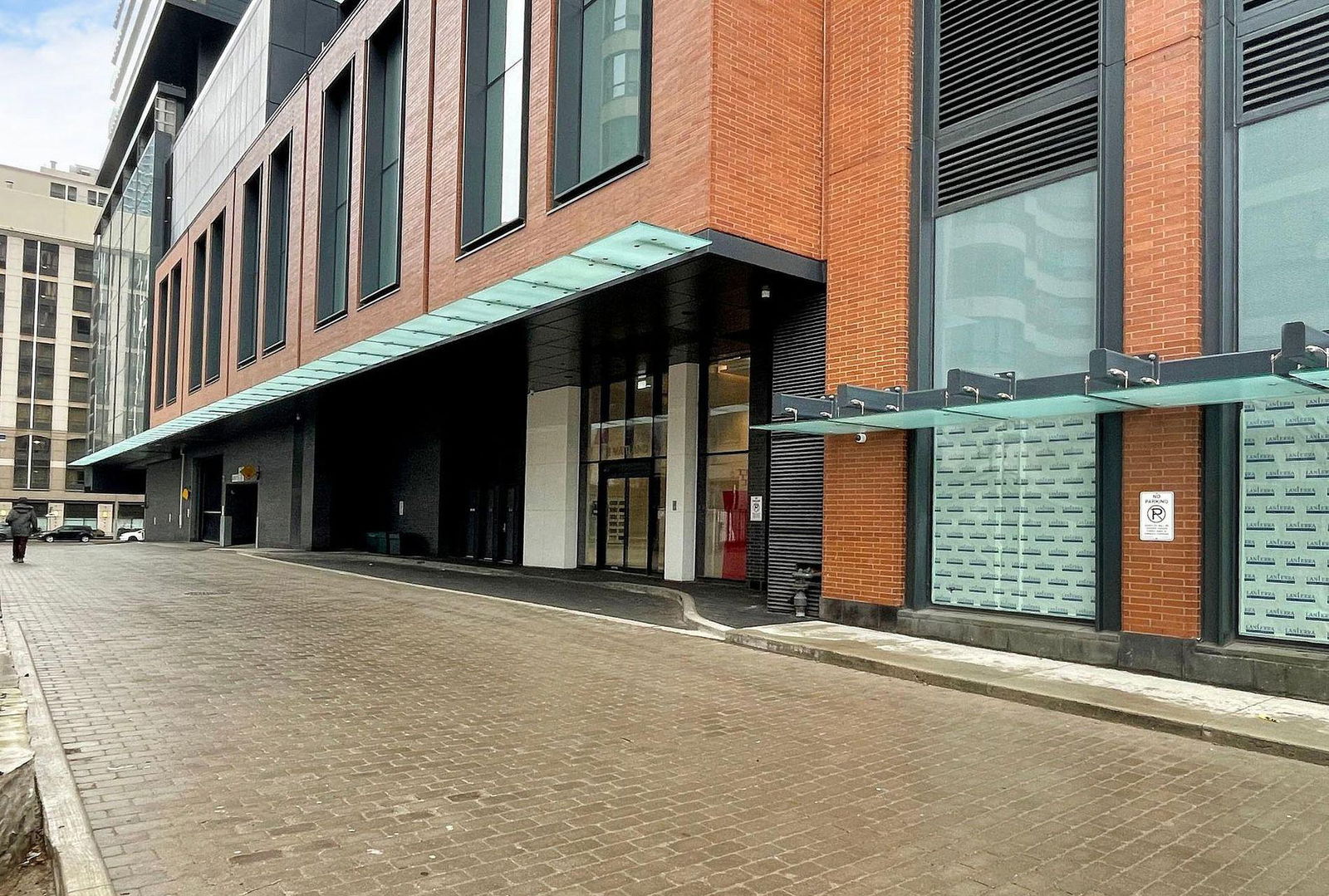 Entrance — Teahouse Condos, Downtown, Toronto