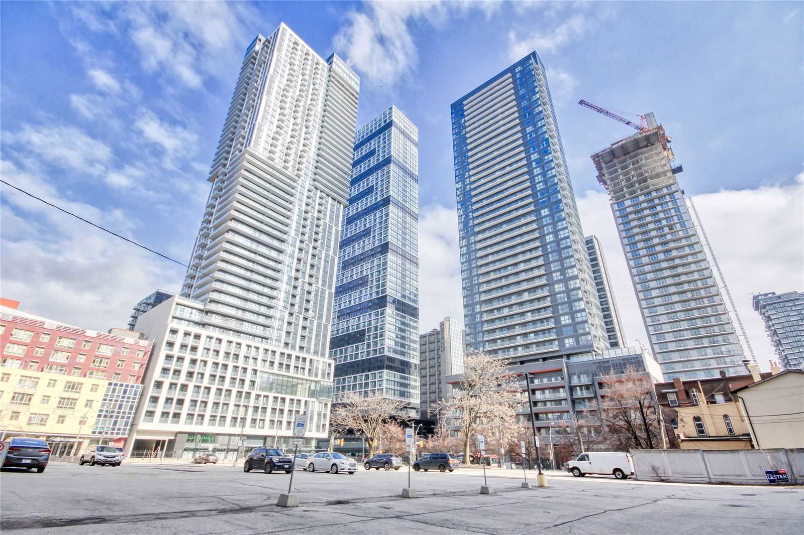 Dundas Square Gardens Condos, Downtown, Toronto