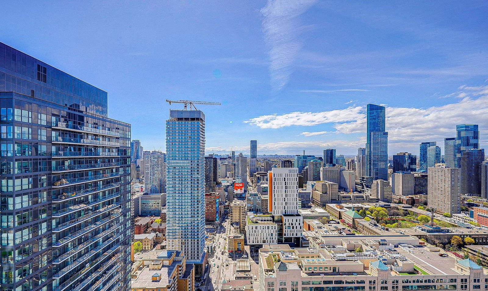 Skyline — Dundas Square Gardens Condos, Downtown, Toronto