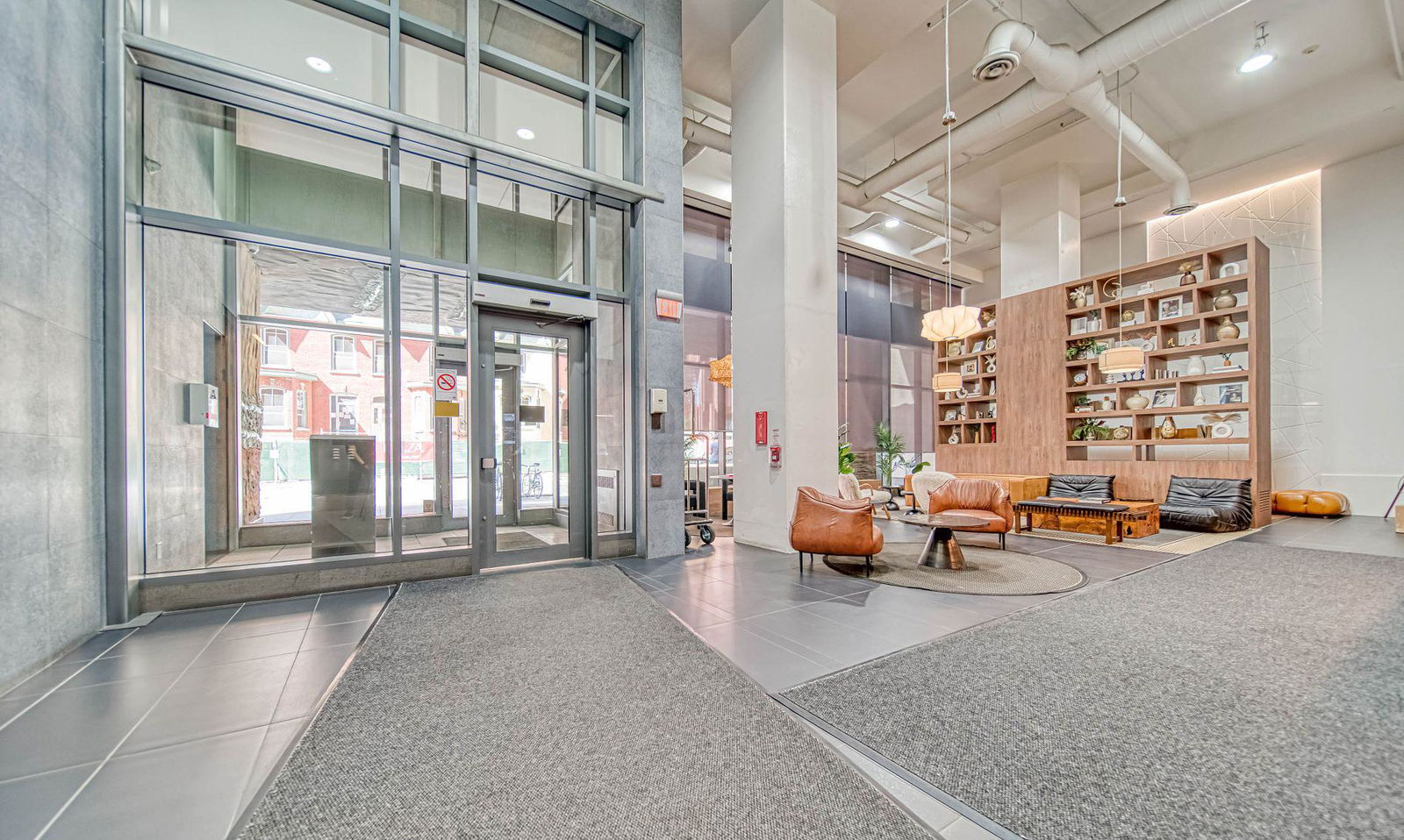 Lobby — Cinema Tower, Downtown, Toronto