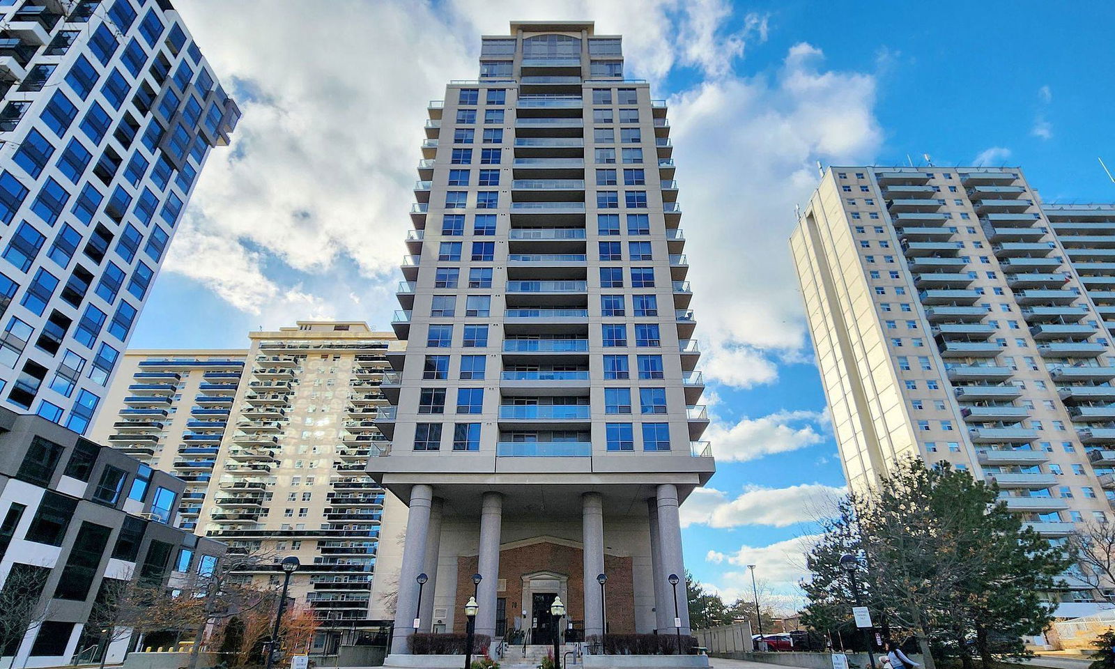 High Park Condominiums, West End, Toronto