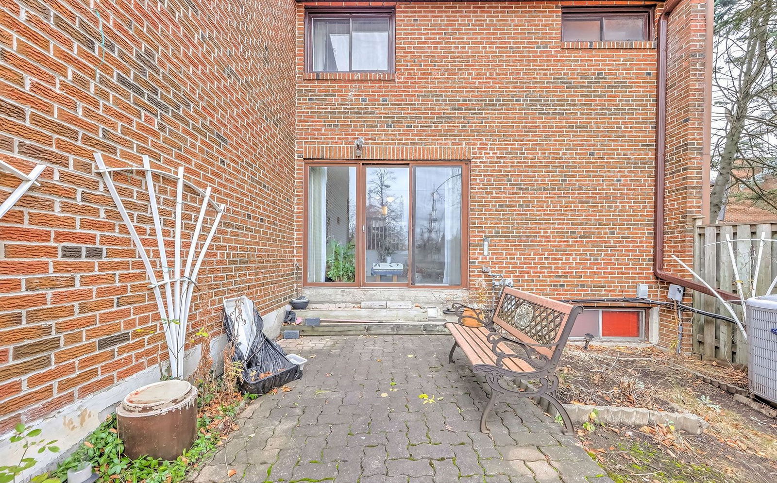 Patio — 70-90 Castlebury Crescent Townhomes, North York, Toronto