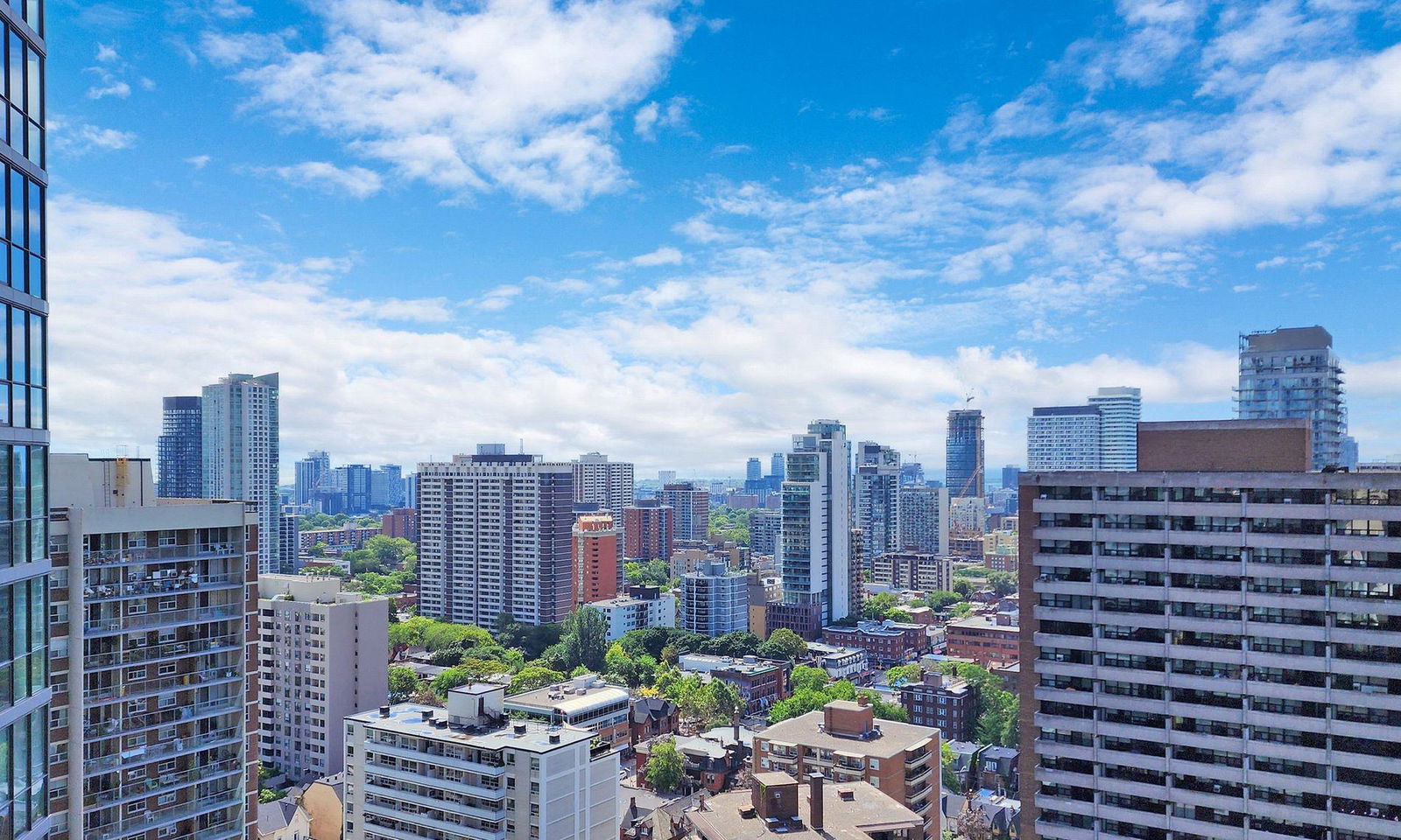 Skyline — Casa, Downtown, Toronto