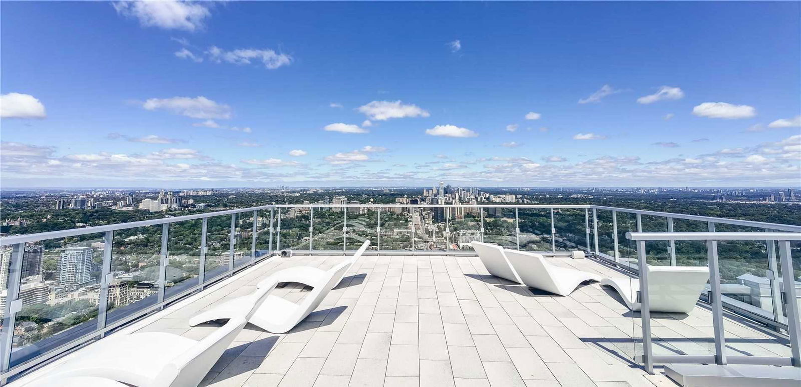 Rooftop Deck — 1 Yorkville Condos, Downtown, Toronto