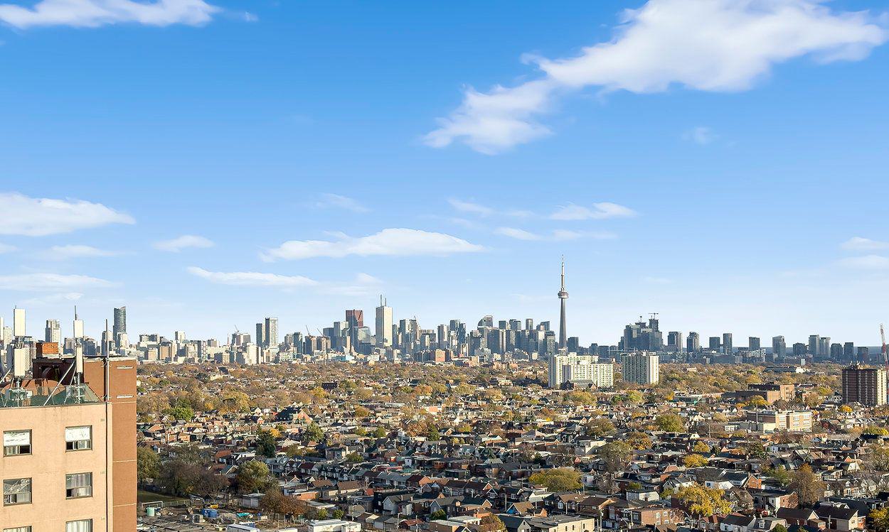 Skyline — Fuse Condos, West End, Toronto