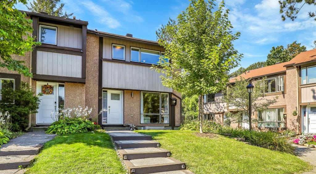 Reaney Court, Ottawa, Toronto