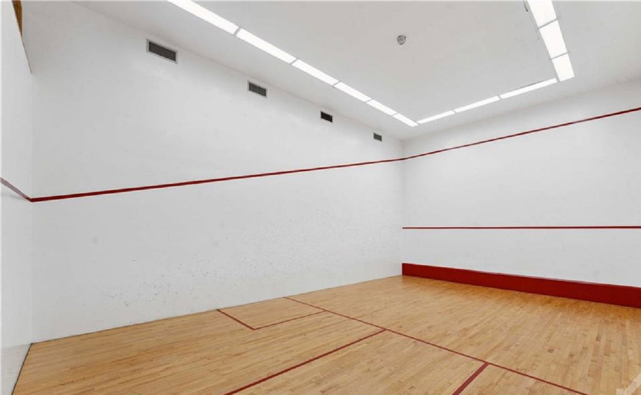 Squash Court — The Atriums at Kanata, Ottawa, Toronto