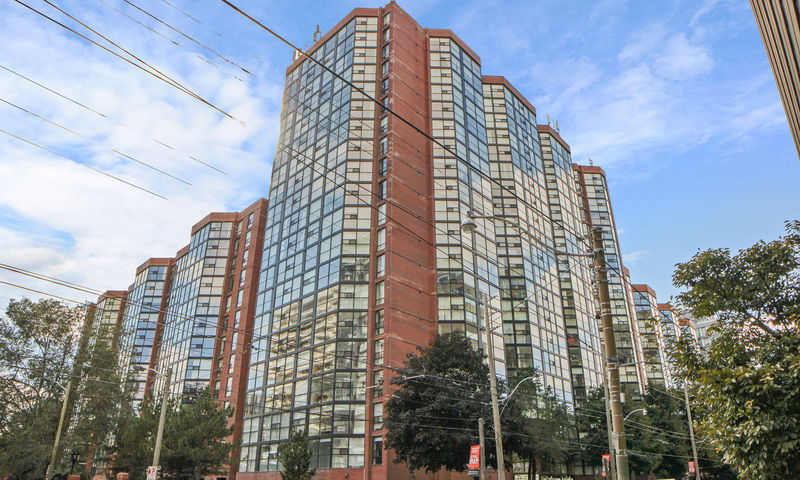 The Summit II Condos