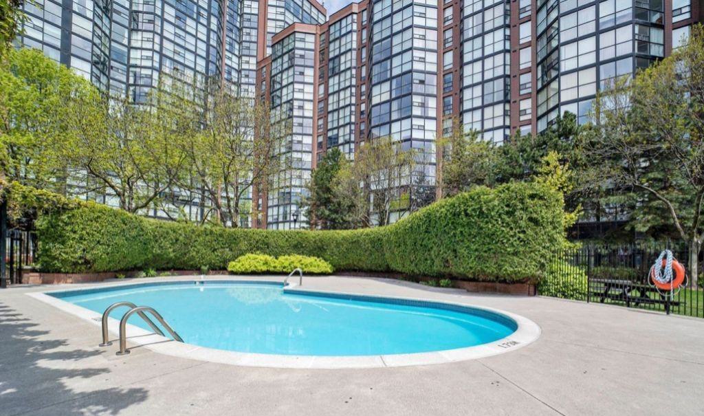 Pool — The Summit II Condos, Downtown, Toronto