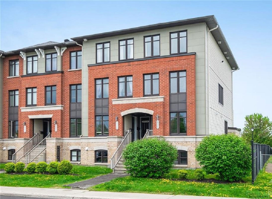 Avalon, Ottawa, Toronto