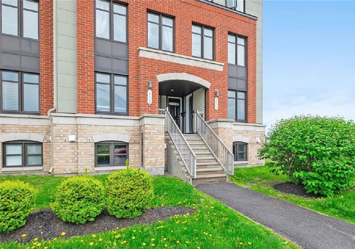 Entrance — Avalon, Ottawa, Toronto