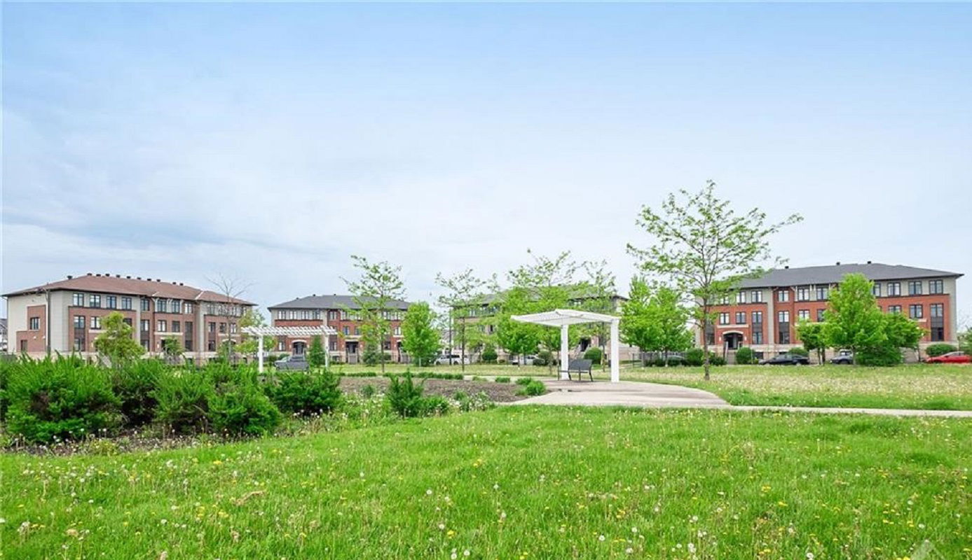 Avalon, Ottawa, Toronto