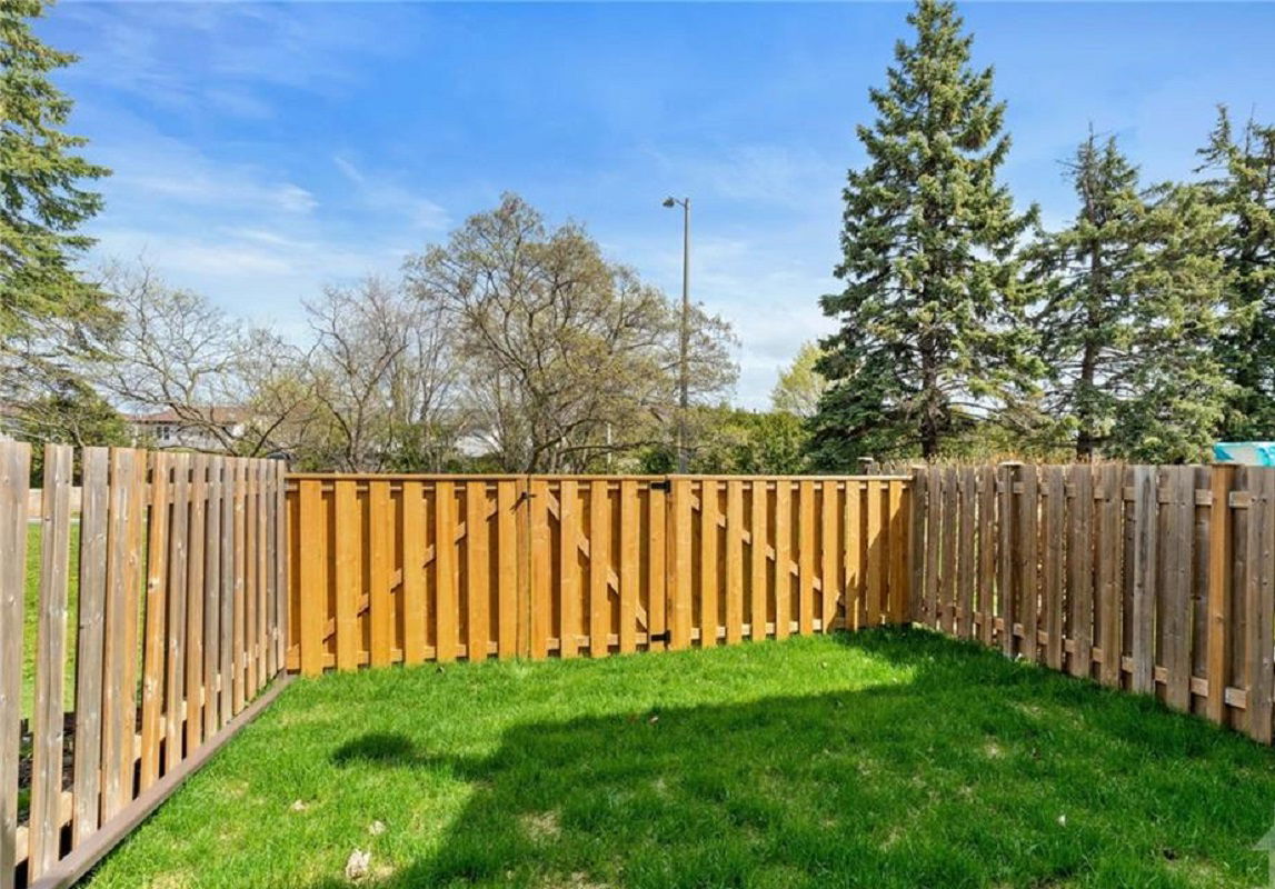 Natalie Way Townhomes, Ottawa, Toronto