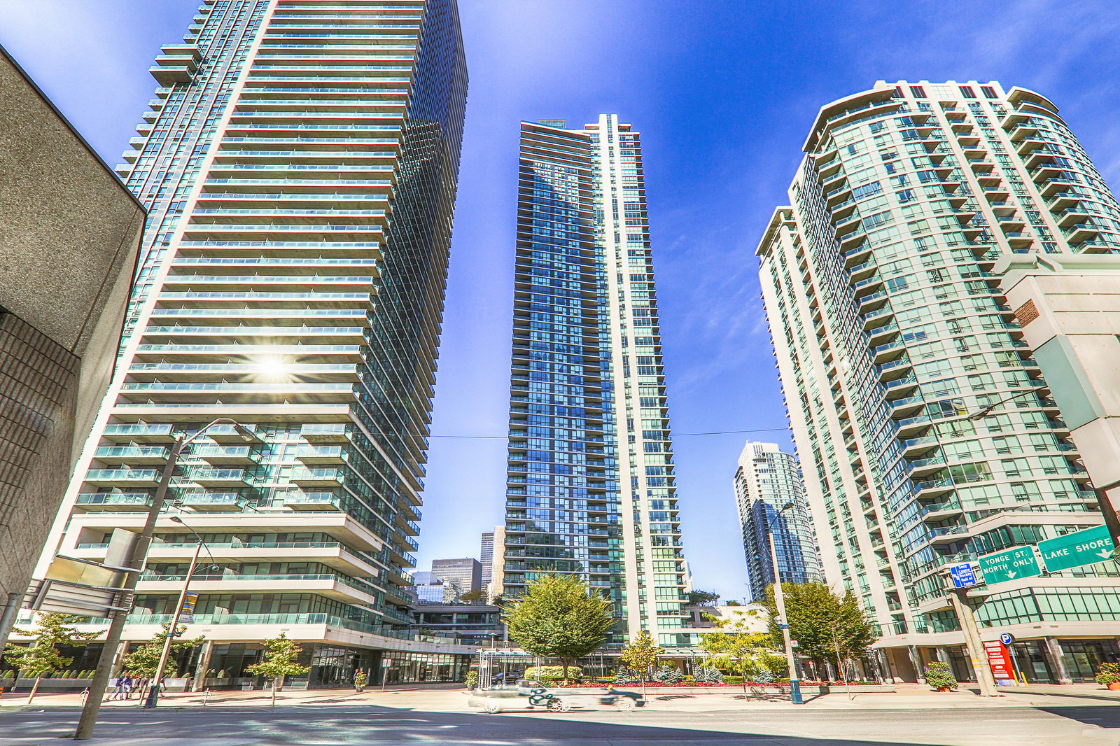 Exterior — Success Tower, Downtown, Toronto