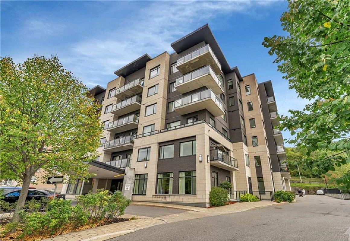 Exterior Side — Celestia, Ottawa, Toronto