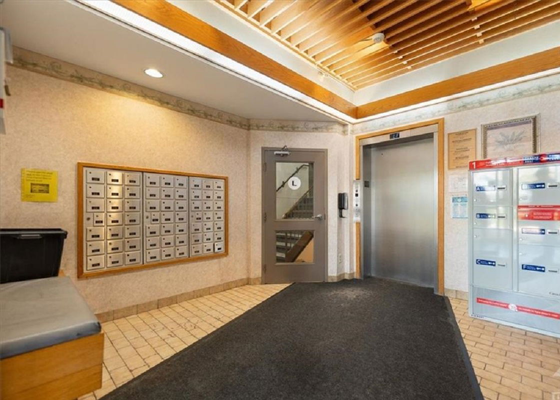 Lobby — 6438-6546 Bilberry Drive, Ottawa, Toronto