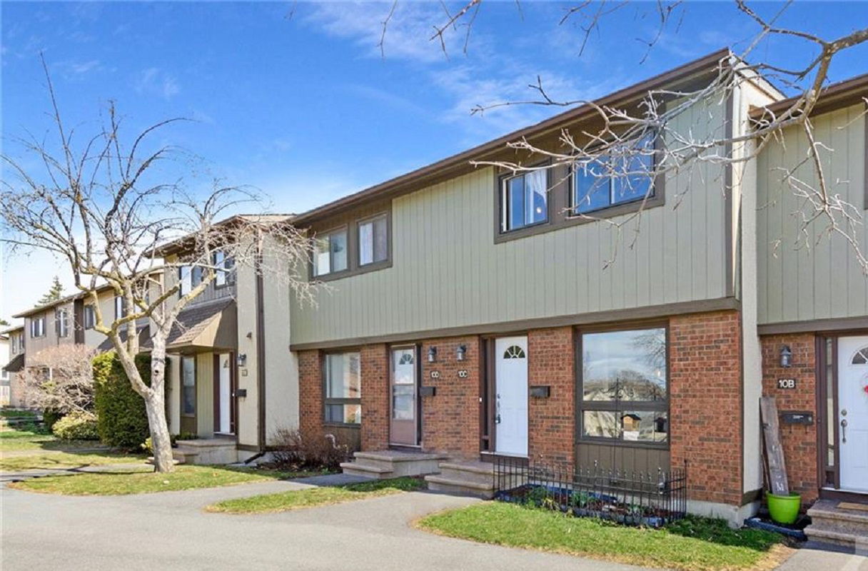Exterior Side — 1 Vanessa Terrace Townhomes, Ottawa, Toronto