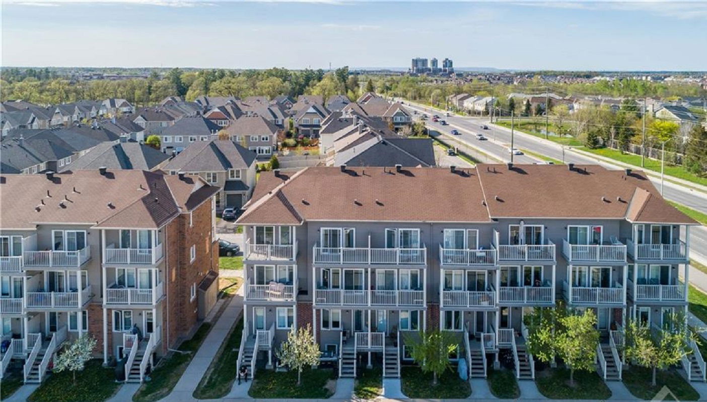 Espin Heights Townhouses, Ottawa, Toronto