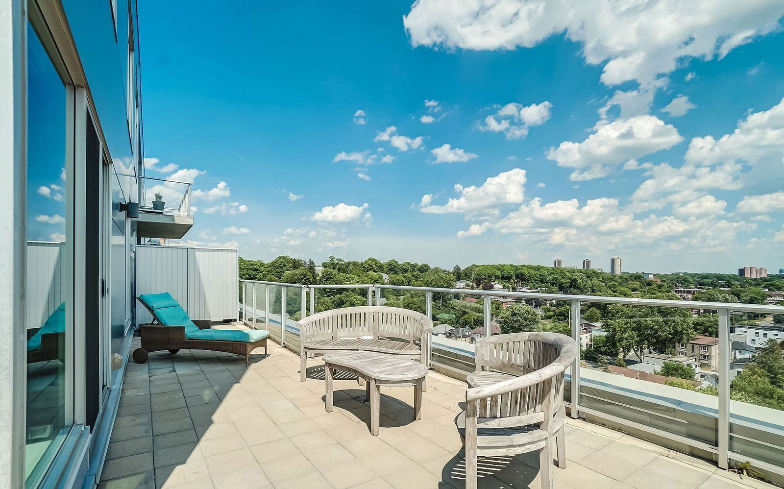 Rooftop Deck — The Kavanaugh, Ottawa, Toronto