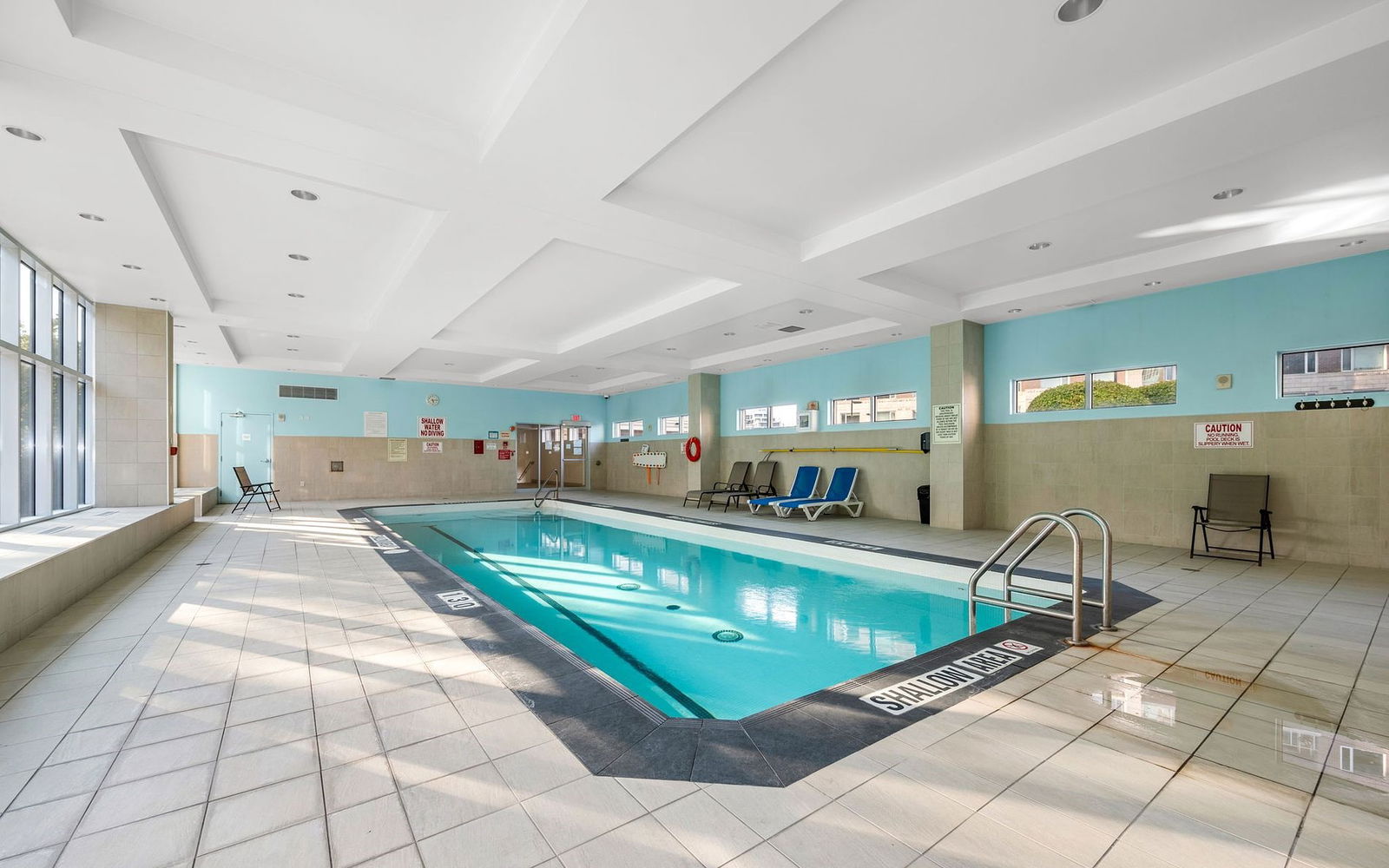 Pool — La Tiffani 2, Ottawa, Toronto