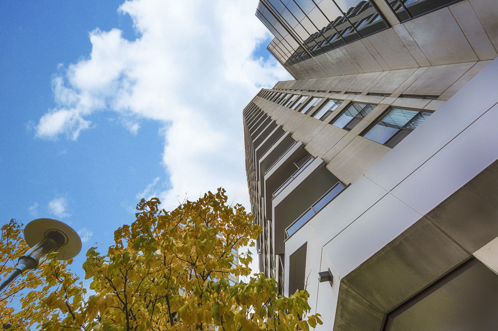 Exterior Sky — 30 Holly Street, Midtown, Toronto