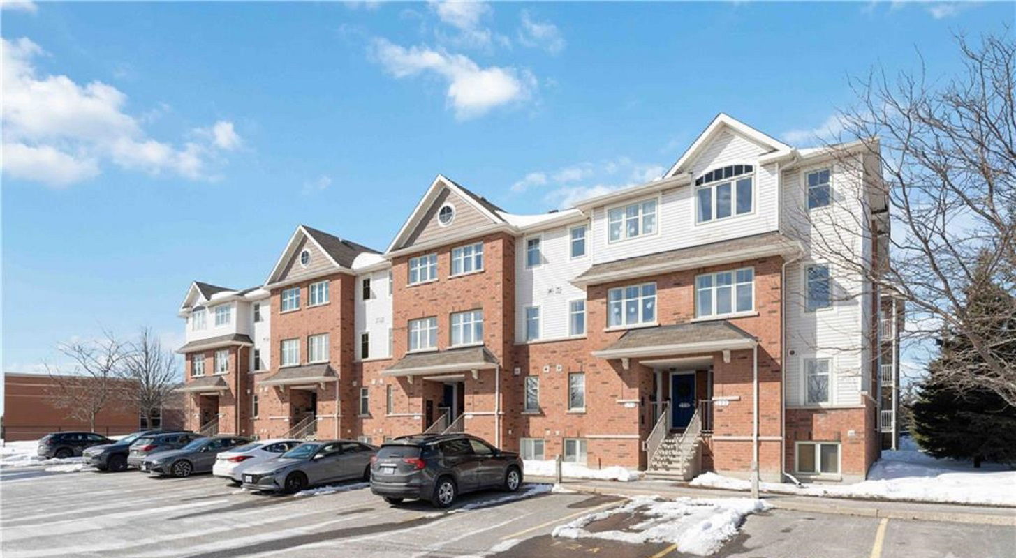 Canyon Walk Terrace, Ottawa, Toronto