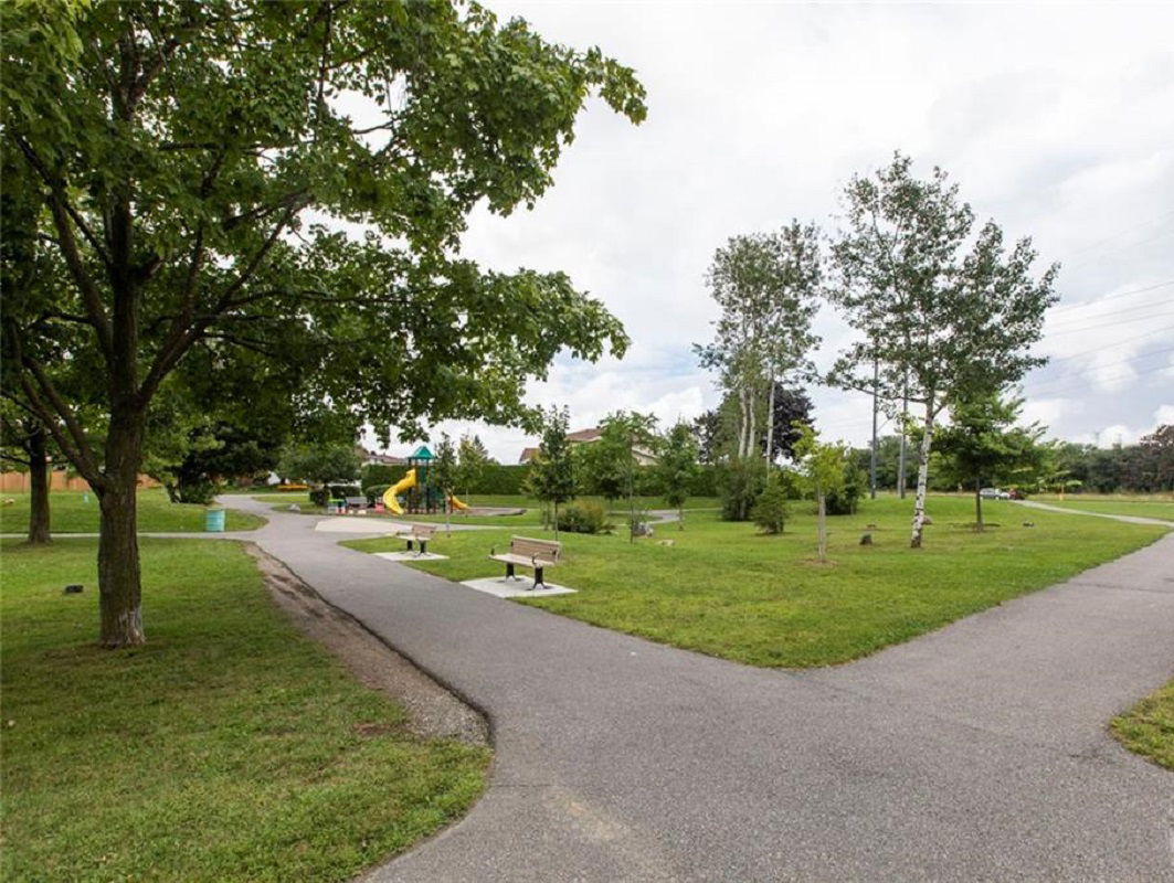 Park — Woodvale Green Townhouses, Ottawa, Toronto