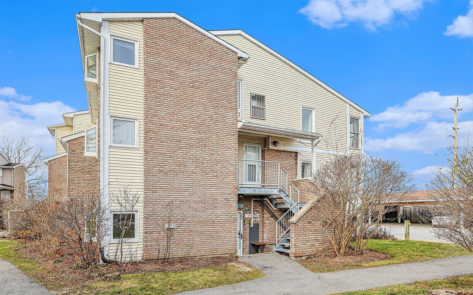 Shehyn Lane Townhouses, Ottawa, Toronto