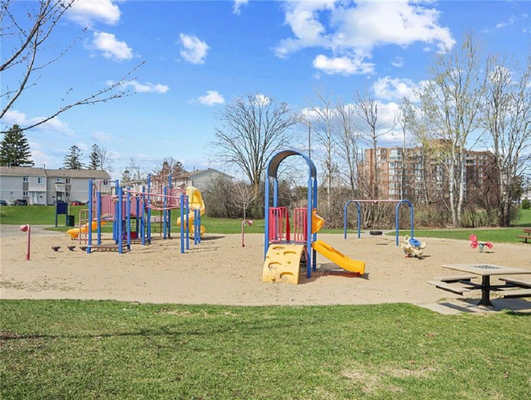 Playground — Shehyn Lane Townhouses, Ottawa, Toronto