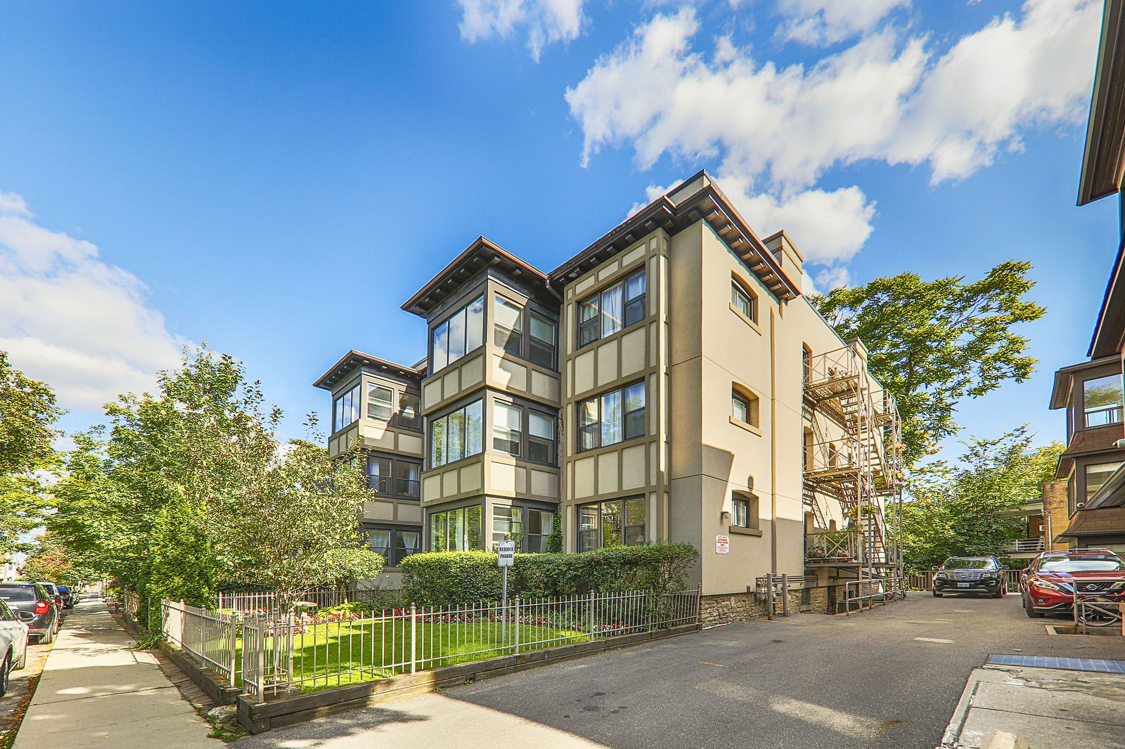 Exterior — Starrcoll, Midtown, Toronto