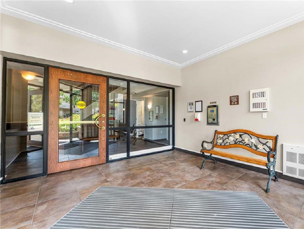 Lobby — The Meridian, Ottawa, Toronto