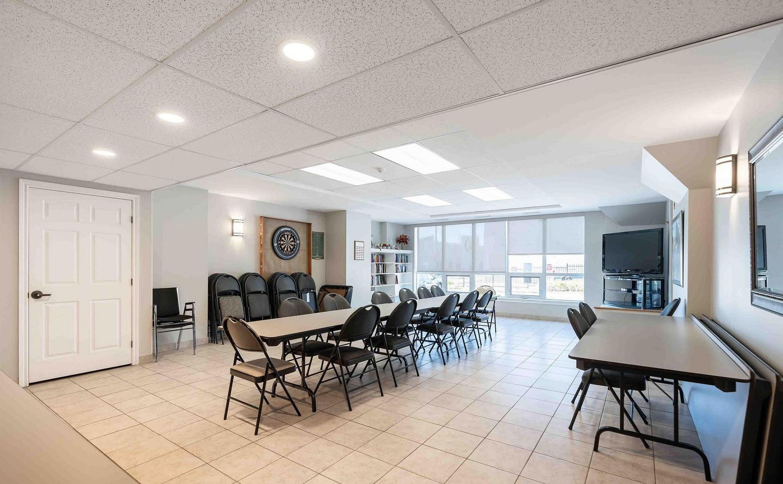 Party Room — The Crystelle, Ottawa, Toronto