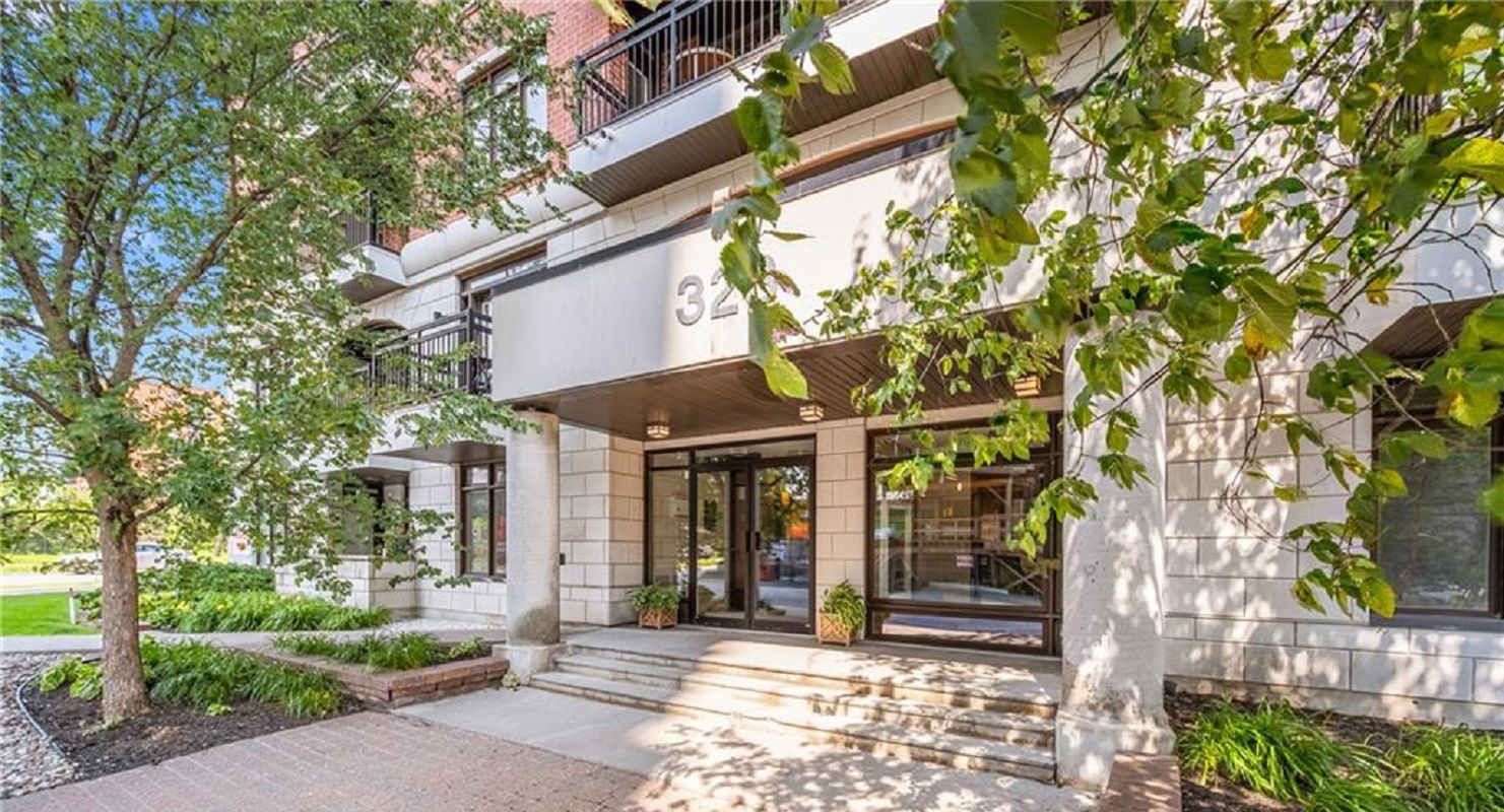 Entrance — Stonework Lofts, Ottawa, Toronto