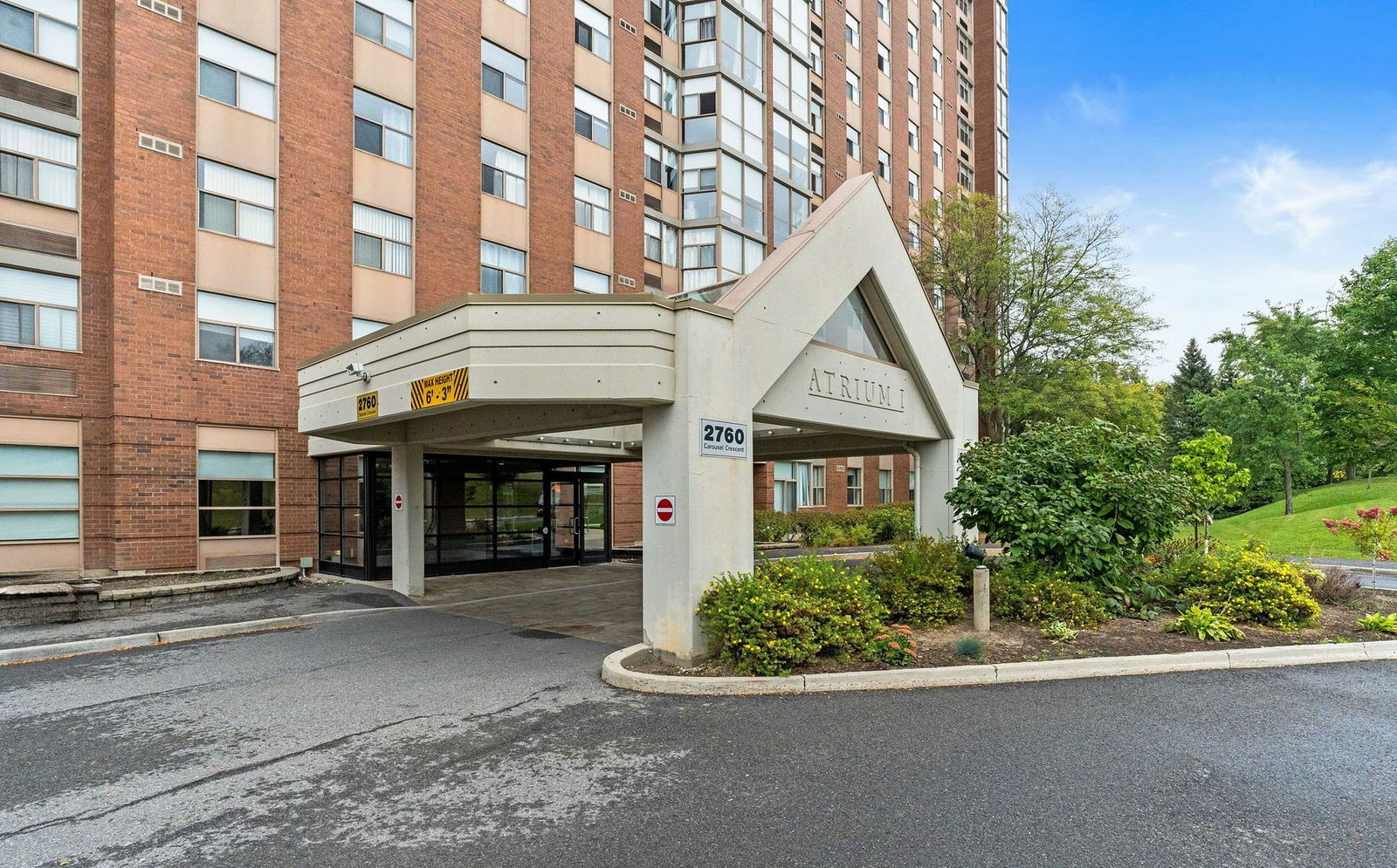 Entrance — Atrium I, Ottawa, Toronto