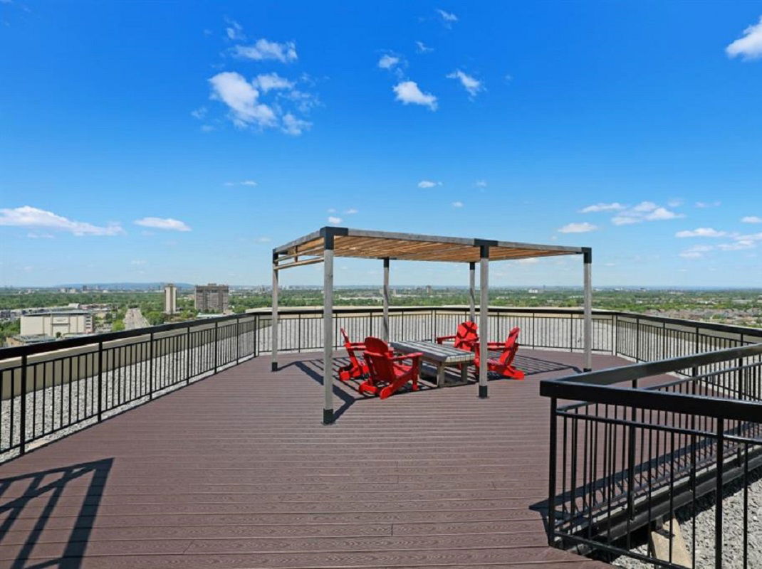 Rooftop Deck — Atrium II, Ottawa, Toronto