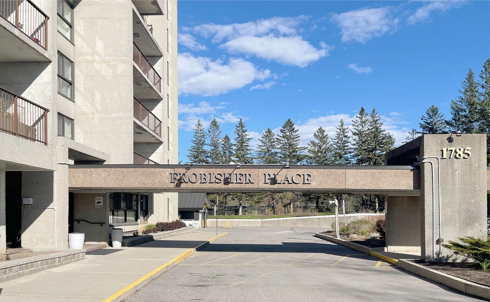 Entrance — Frobisher Place, Ottawa, Toronto