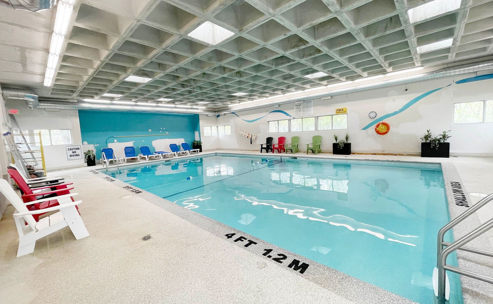 Pool — Frobisher Place, Ottawa, Toronto