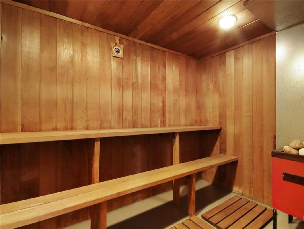 Sauna — The Eaton, Ottawa, Toronto