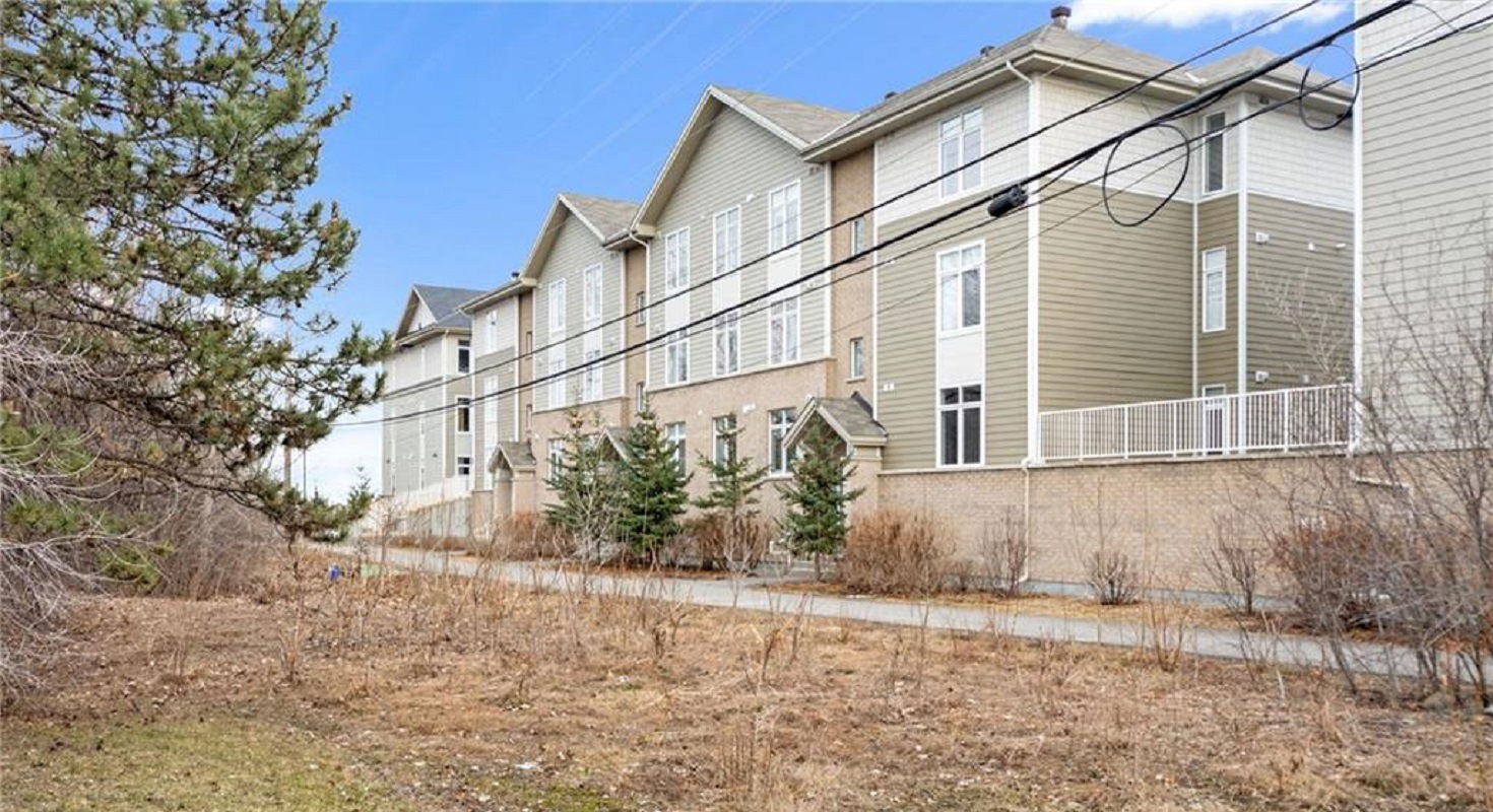 Alta Vista Ridge, Ottawa, Toronto