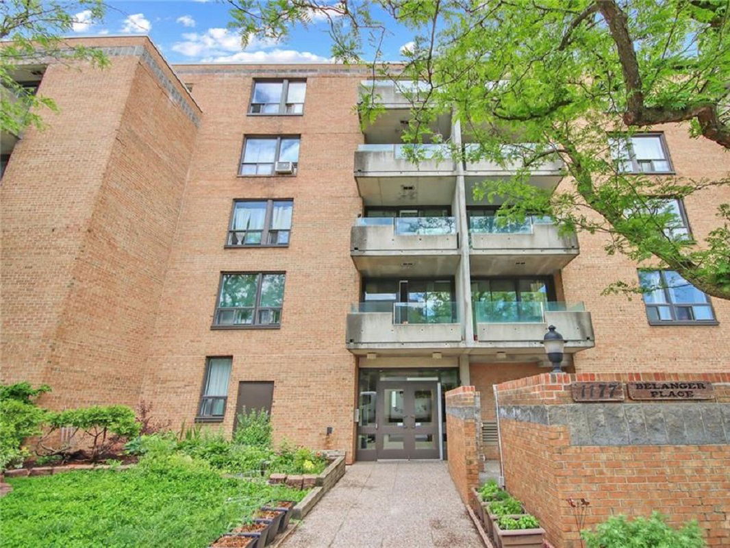 Belanger Place, Ottawa, Toronto