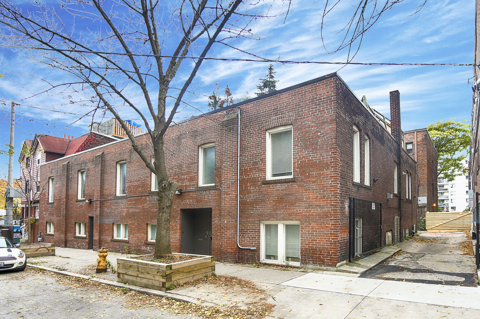 Exterior — 50 Bleecker Street Lofts, Downtown, Toronto