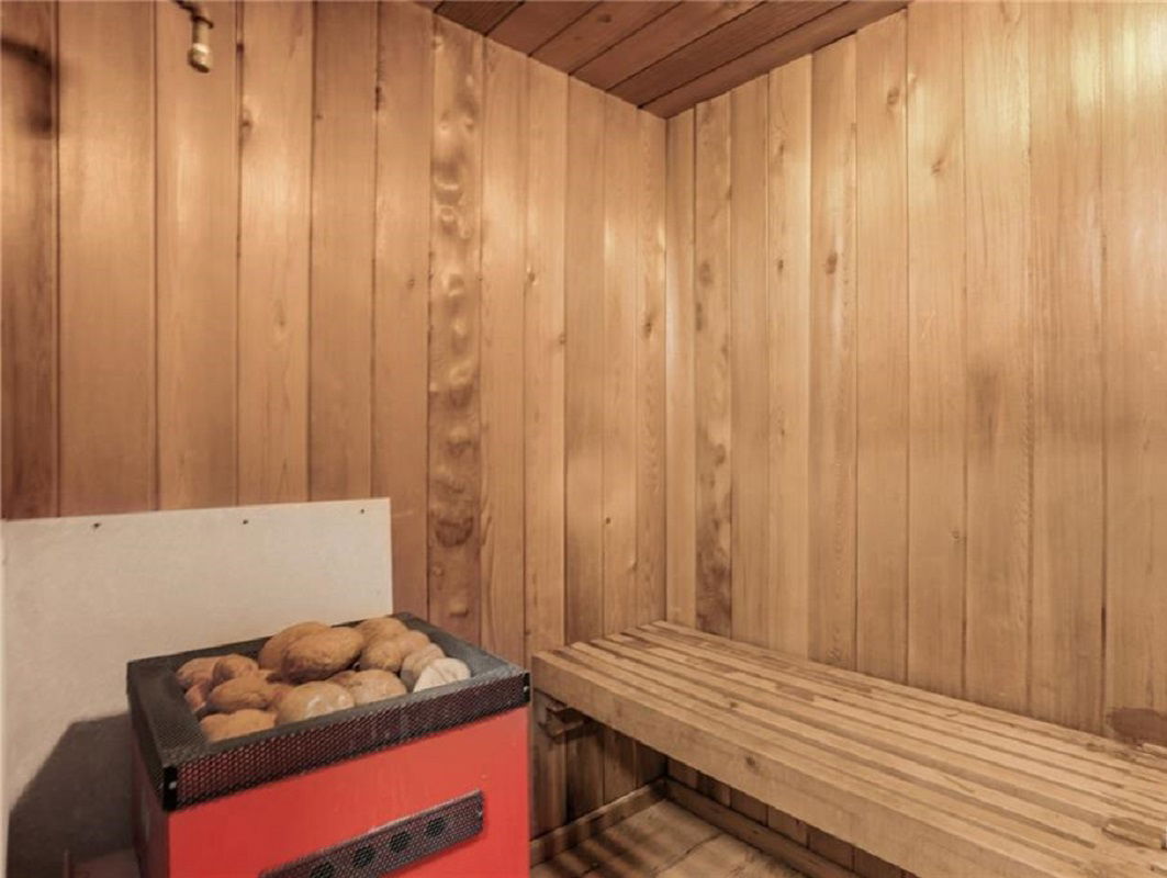 Sauna — Somerset Place, Ottawa, Toronto