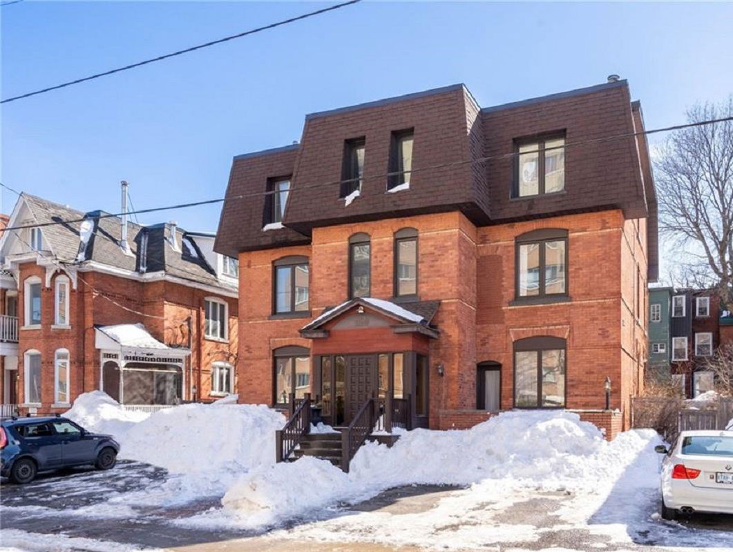 Exterior Side — 320 Waverley Street, Ottawa, Toronto