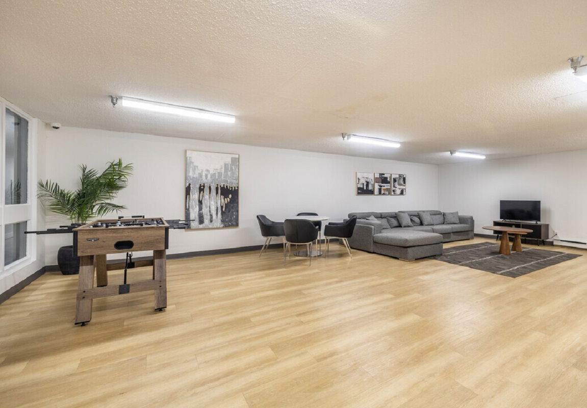 Room — River Club, Ottawa, Toronto