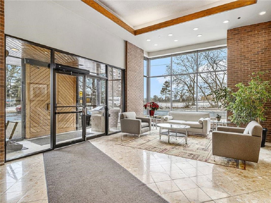 Lobby — Island View, Ottawa, Toronto