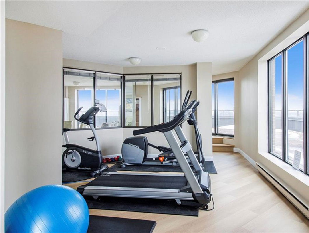 Gym — Island View, Ottawa, Toronto