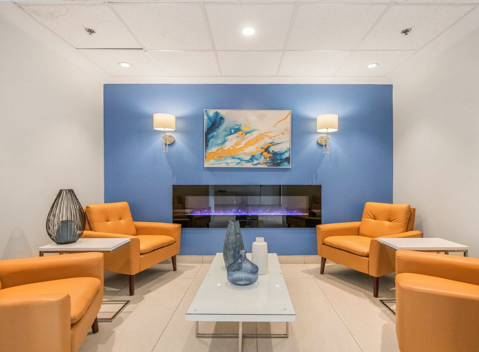 158-158B McArthur Ave, Chateau Vanier Condos, Lounge