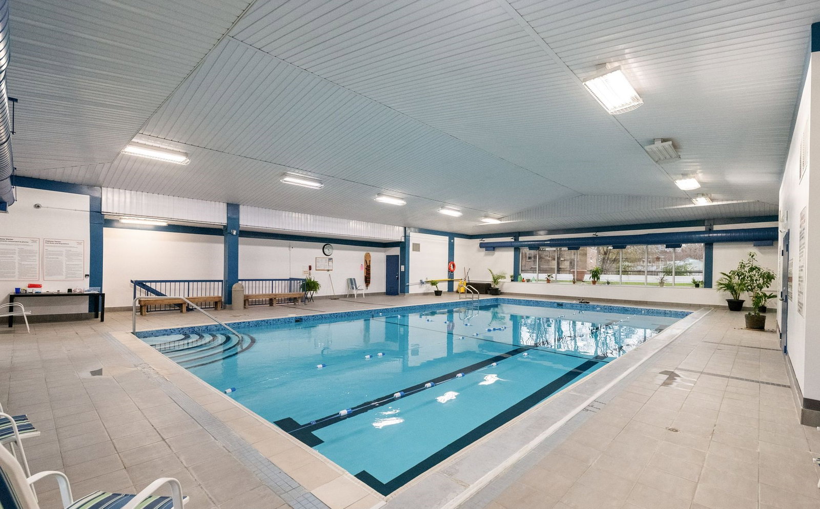 158-158B McArthur Ave, Chateau Vanier Condos, Pool