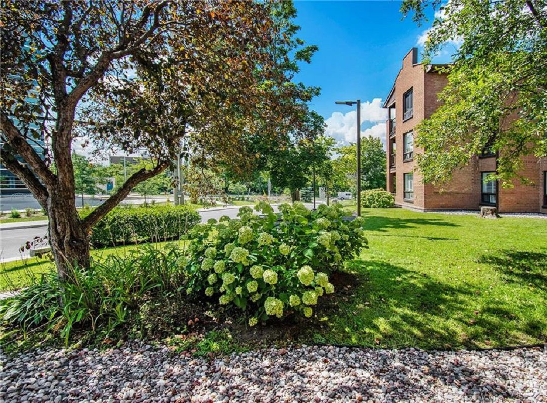 316 Savard Avenue, Ottawa, Toronto